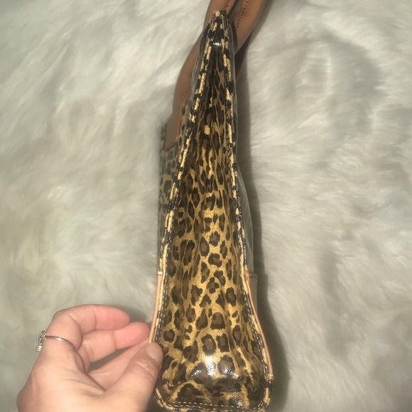 AUTHENTIC TORY BURCH CHEETAH TOTE - Picture 12 of 16